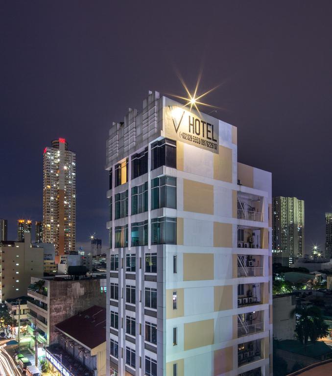 V Hotel Manila Exteriör bild